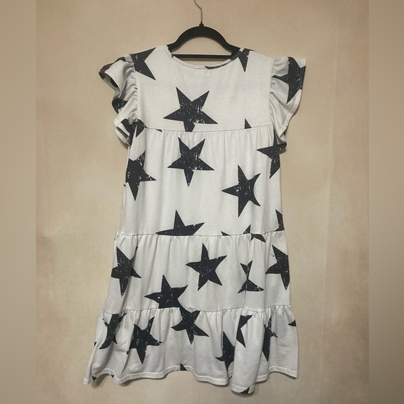 Altar'd State women's S bold star novelty print ruffle sleeve tiered dress EUC - Picture 4 of 4